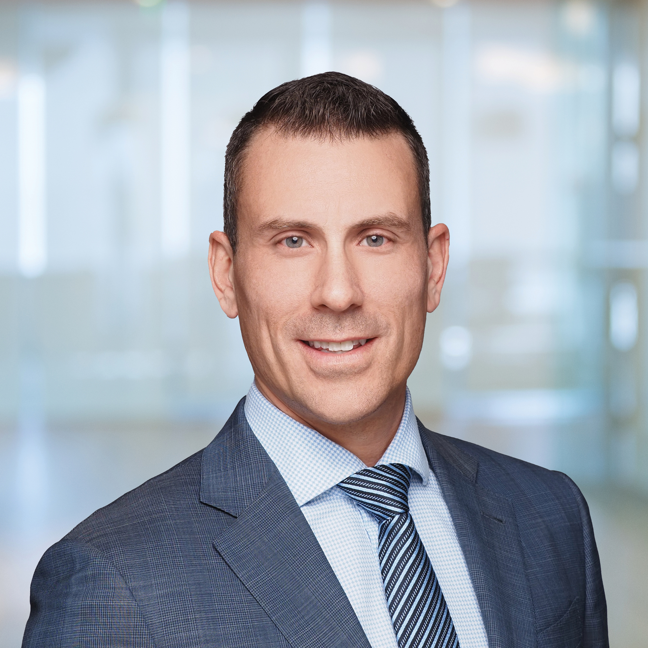 Eric Leveille Headshot